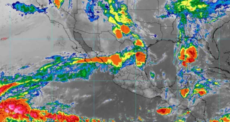 La Onda Tropical 2 desata lluvias torrenciales y granizadas en 5 estados.