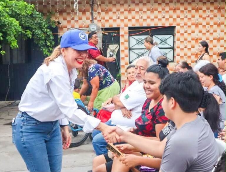 Roxana Rubio encabeza encuentro ciudadano en Mazatlán para presentar las “111 Soluciones para México” del PAN