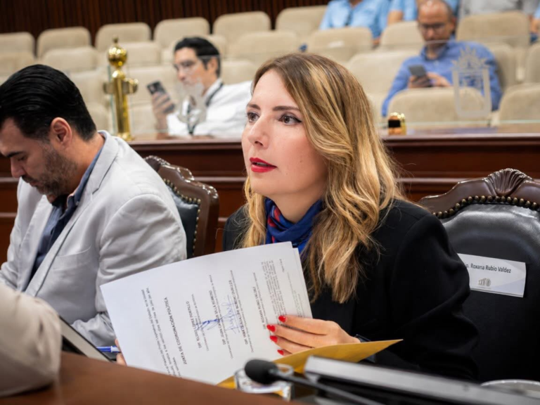 Mientras Sinaloa enfrenta la violencia, Morena se encierra para repartirse el poder: Roxana Rubio