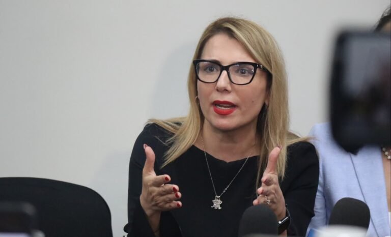 “Morena pone en riesgo el futuro de los trabajadores”: Roxana Rubio rechaza restricciones a la Modalidad 40